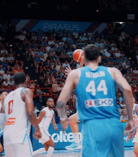 1720083758769047797.gif 2.gif